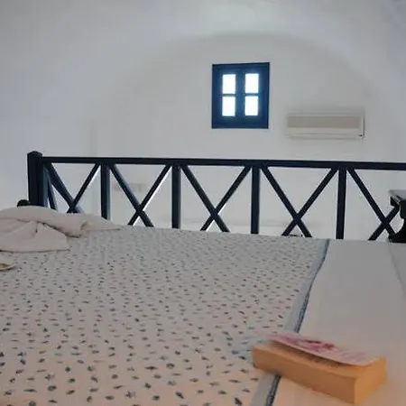 Eleftheria Περίβολος